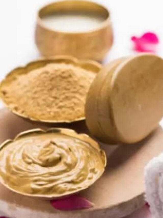 Multani Mitti Face Mask :  सोने जैसी चमक के लिए ट्राई करें  मुल्तानी मिट्टी के ये फेस पैक