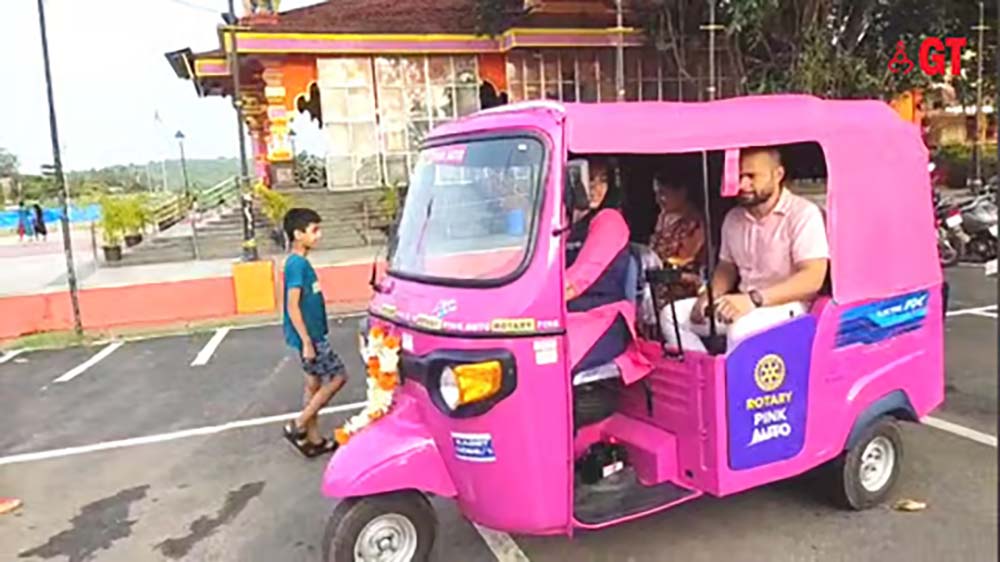 Haryana government's big step: Will make women self-reliant by giving them e-rickshaws