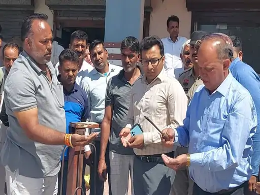Fake mustard busted in Rohtak: Big scam exposed in SDM's raid, case registered against three