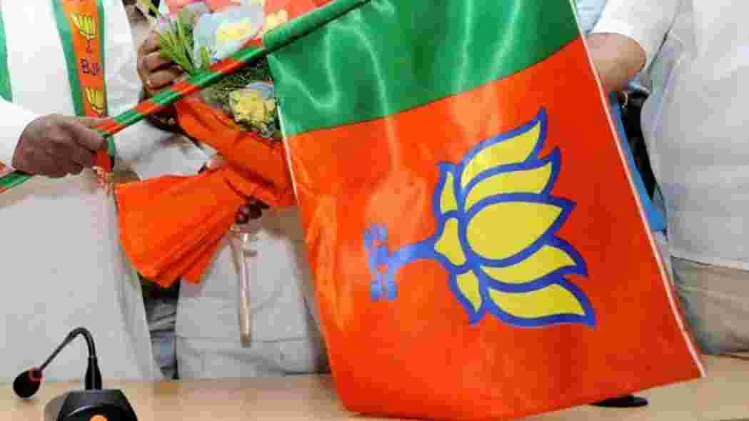 UP BJP district presidents announced, appointments in 68 districts including Lucknow-Agra